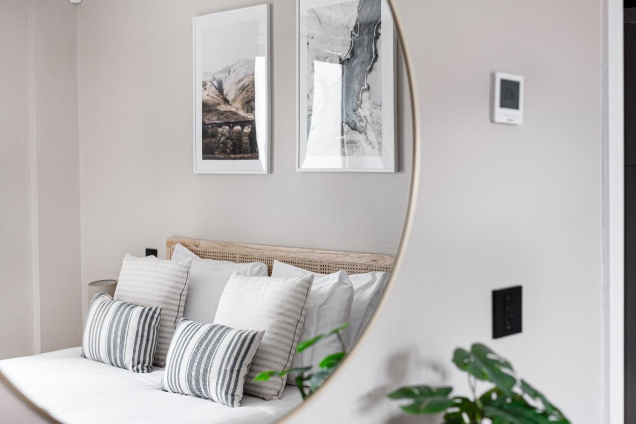 Charming 1 Bedroom Apt , Town Centre, Wifi, Free Parking By Tent Serviced Apartments Staines-upon-Thames ภายนอก รูปภาพ
